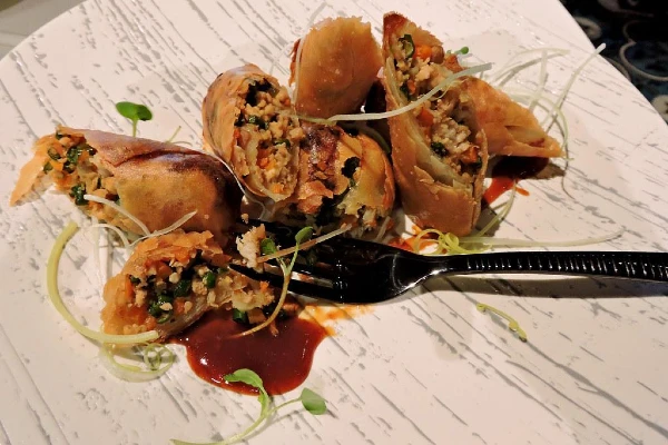 Ensalada de wakame con alga
