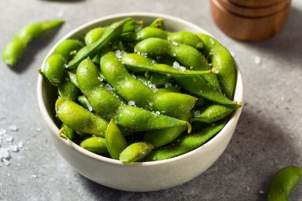 Ensalada de wakame con alga