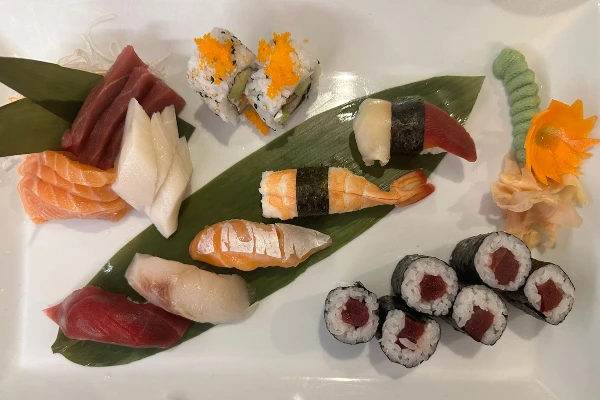 Ensalada de wakame con alga